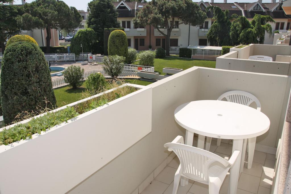 Residence Equilio Family Apartments Lido di Jesolo Ngoại thất bức ảnh