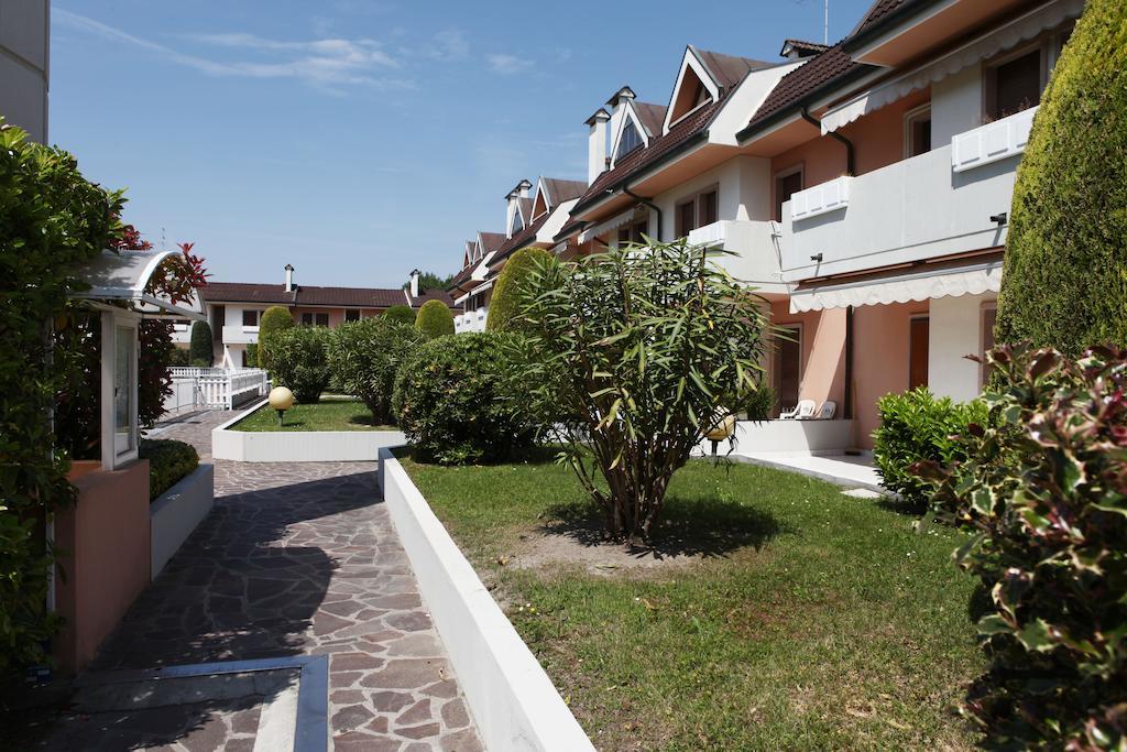 Residence Equilio Family Apartments Lido di Jesolo Ngoại thất bức ảnh